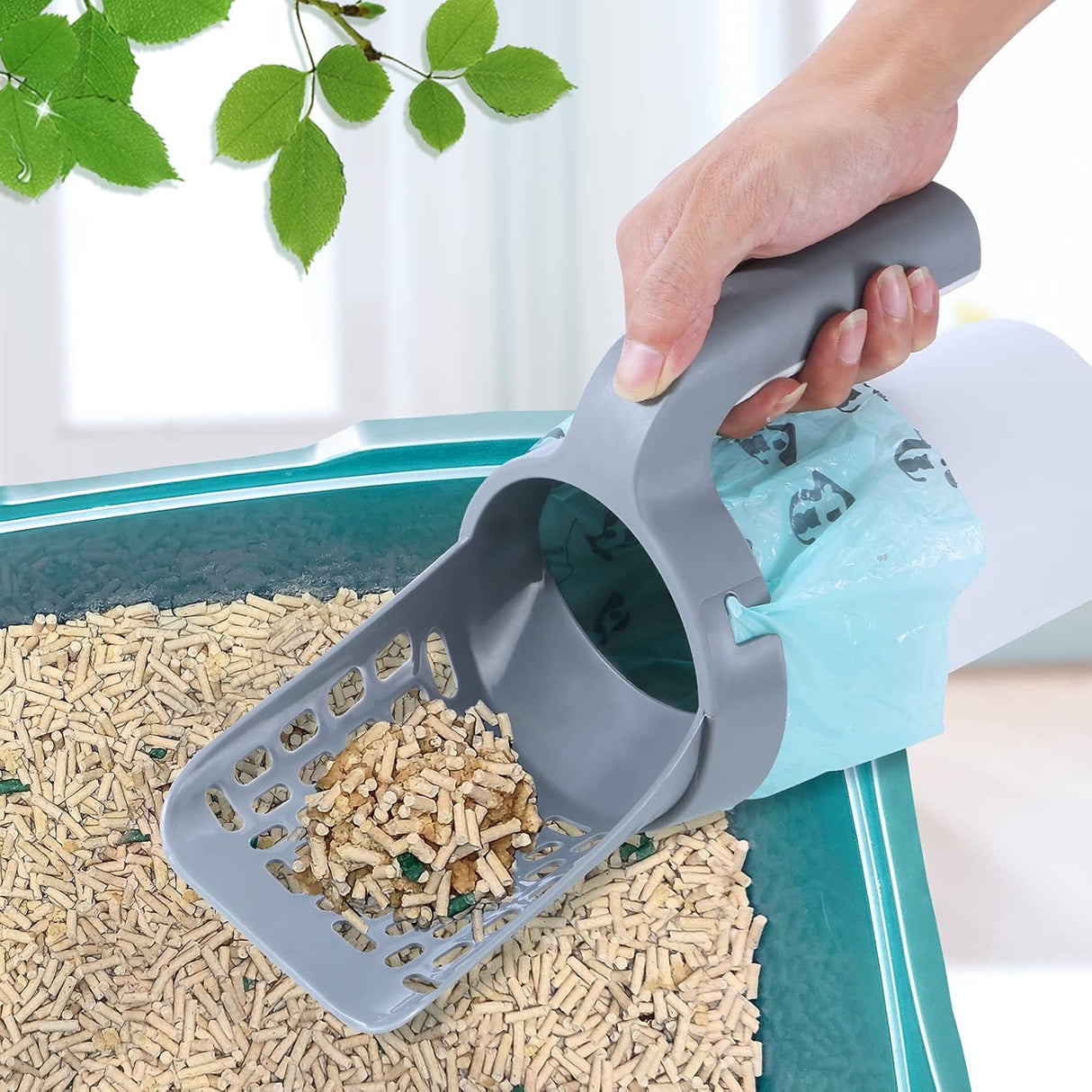 2-in-1 Cat Litter Scoop With Built-In Waste Bin