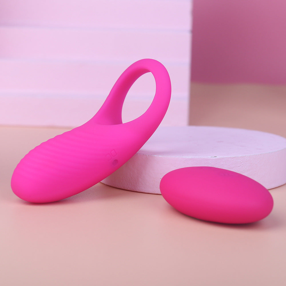 Remote control vibration lock fine ring toy