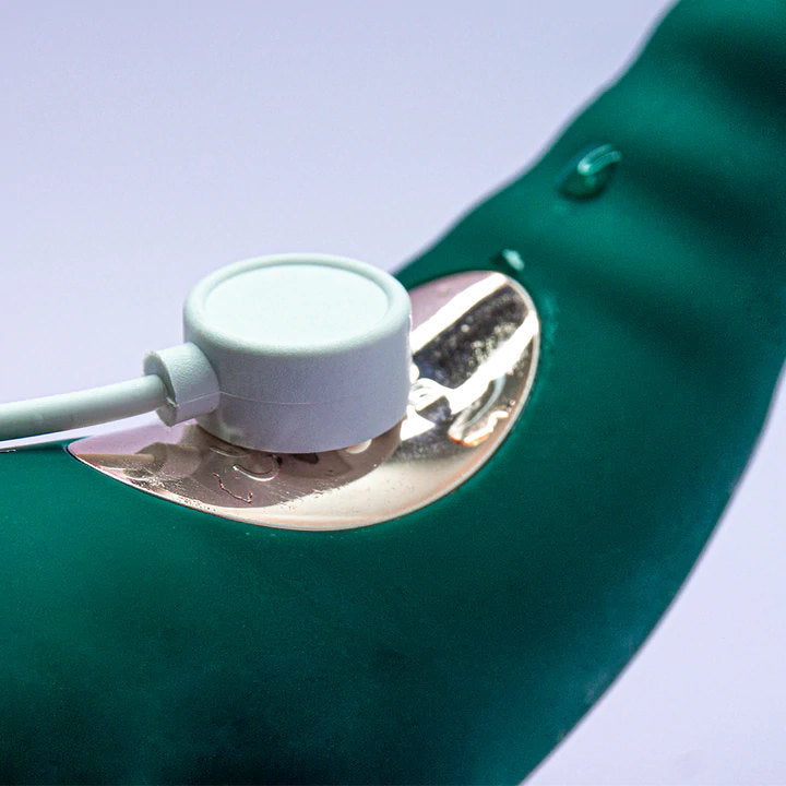 magnetic-charging-electric-green-dildo-allovers-dildo-sucking-vibrator-double-penetration-vibrator-for-female-masturbation-3