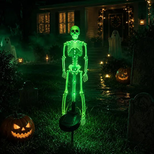💀💜 Solar Skull Garden Stake Light