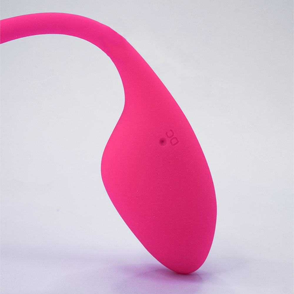 Pink vibrating dildo - bluetooth vibrator Edition